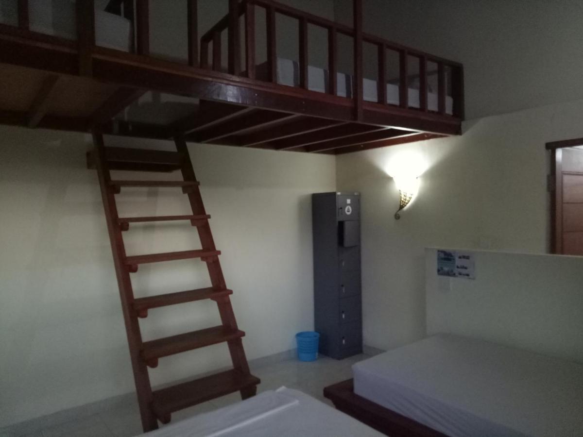 Amed Stop Inn Homestay, Rooftop Restaurant And Bar Dış mekan fotoğraf
